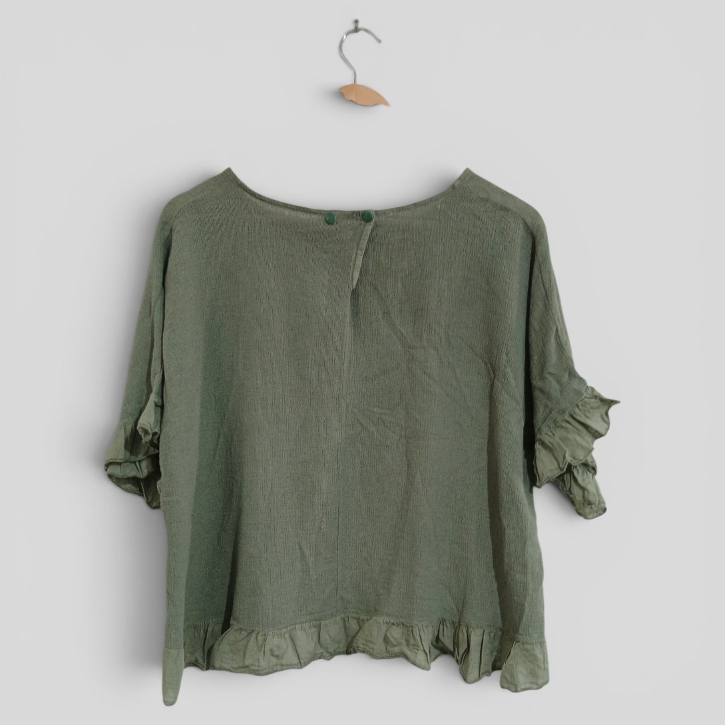 (M) Green Blouse