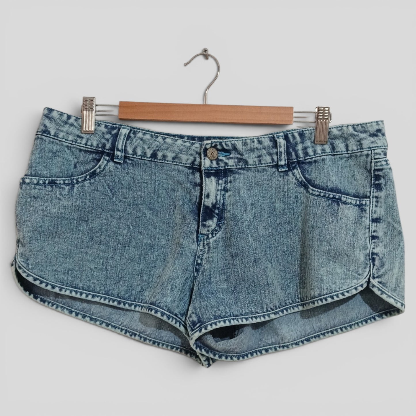 (16) GirlXpress | Shorts