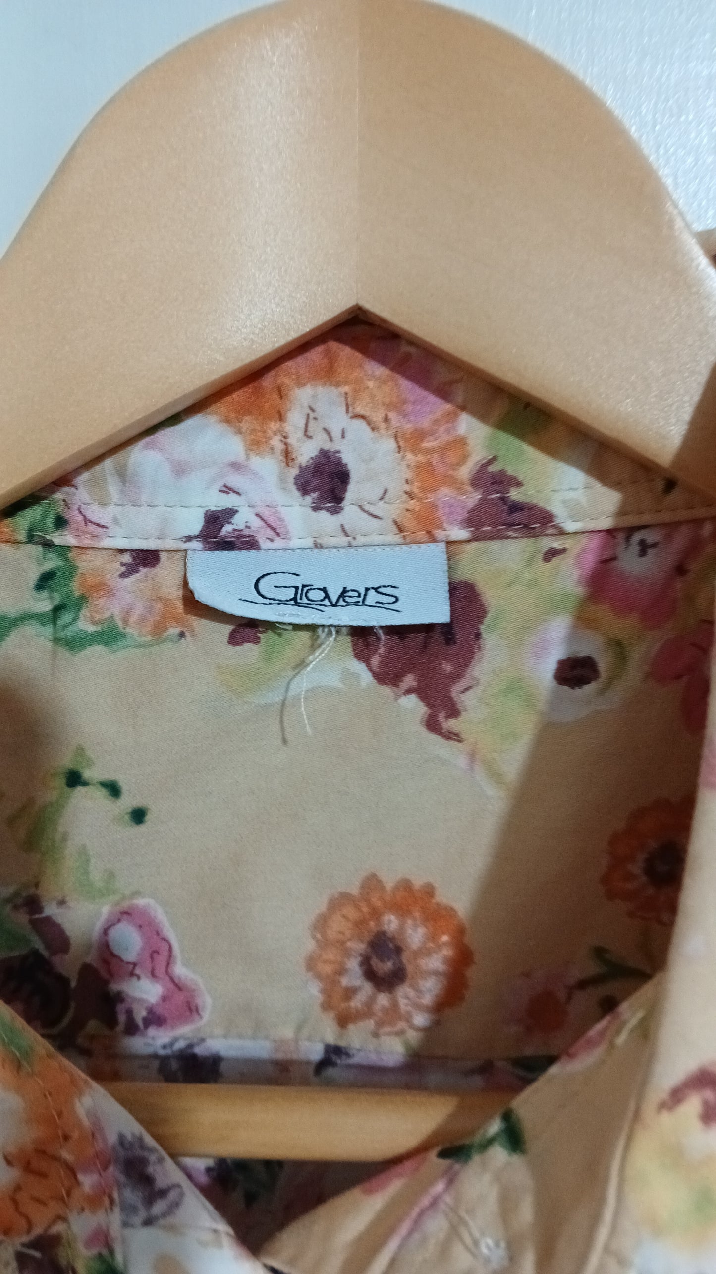 (10) Grovers | Floral Shirt