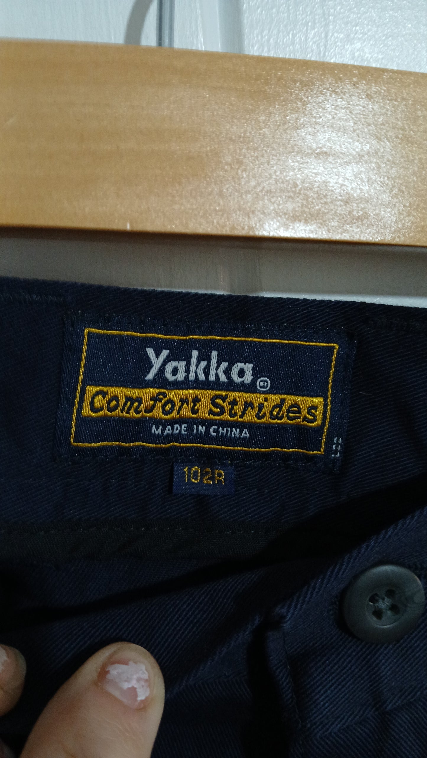 (102R) Yakka | Comfort Strides Navy | BNWT