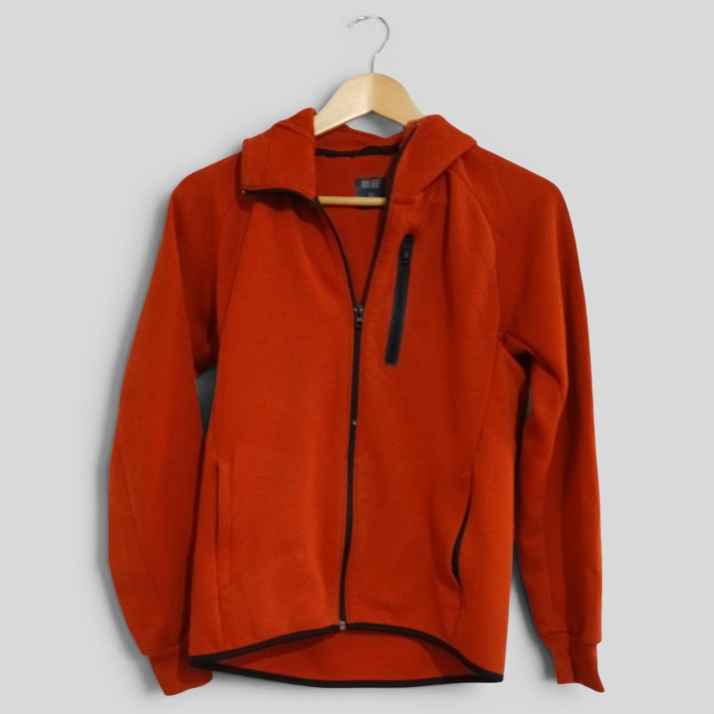 (XS) UniQlo | Red Hoodie