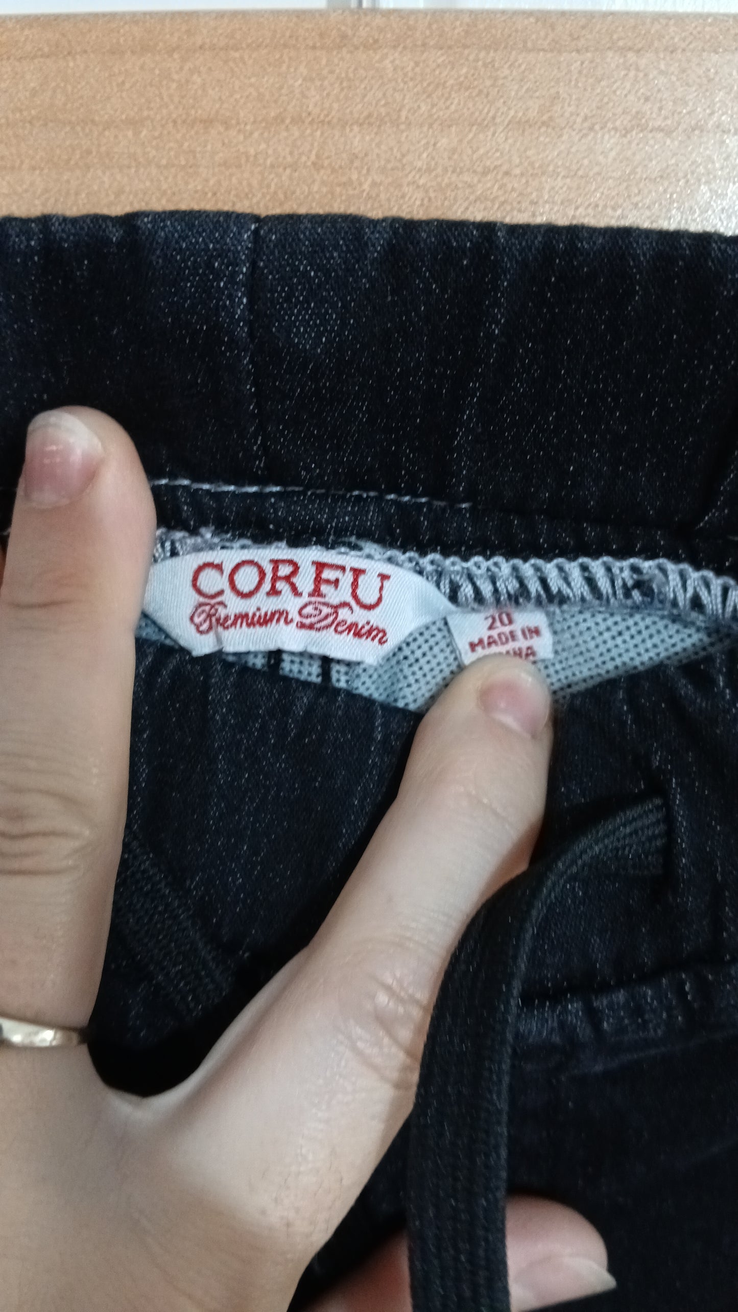 (20) Corfu | Black Pants