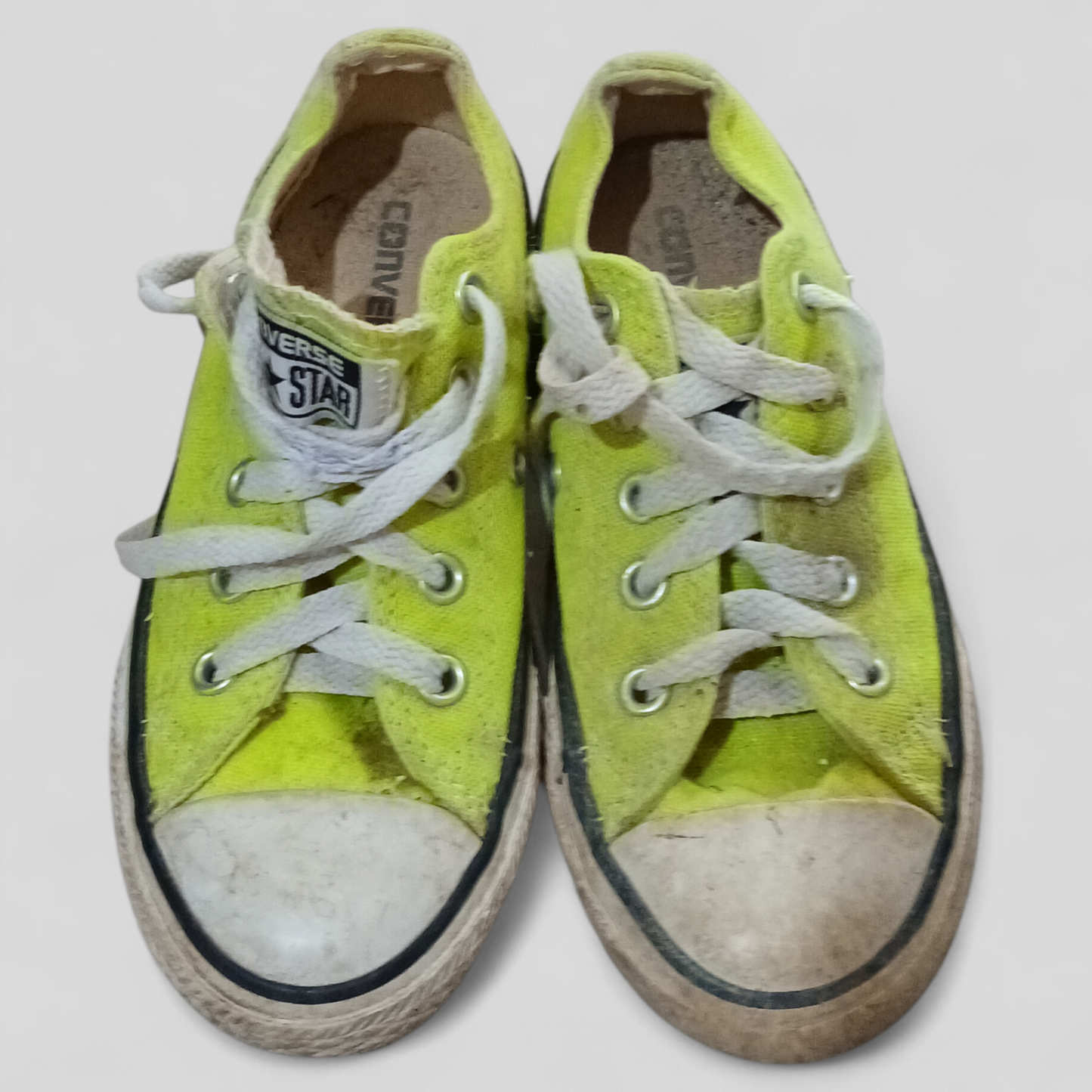 (28) Converse | Lime