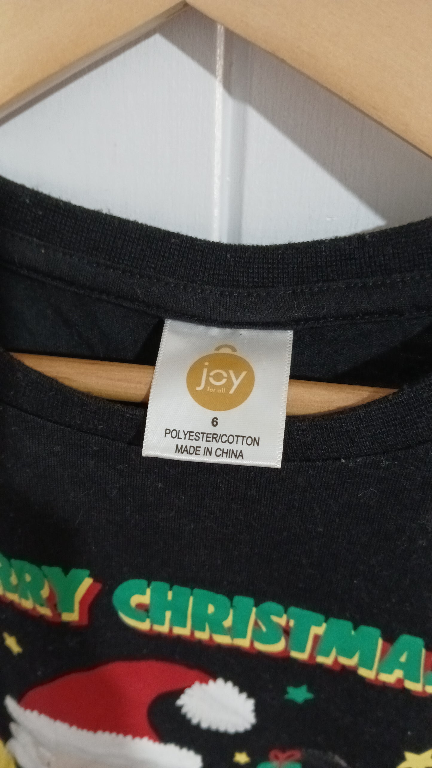(6JNR) Joy | Black Christmas Tee