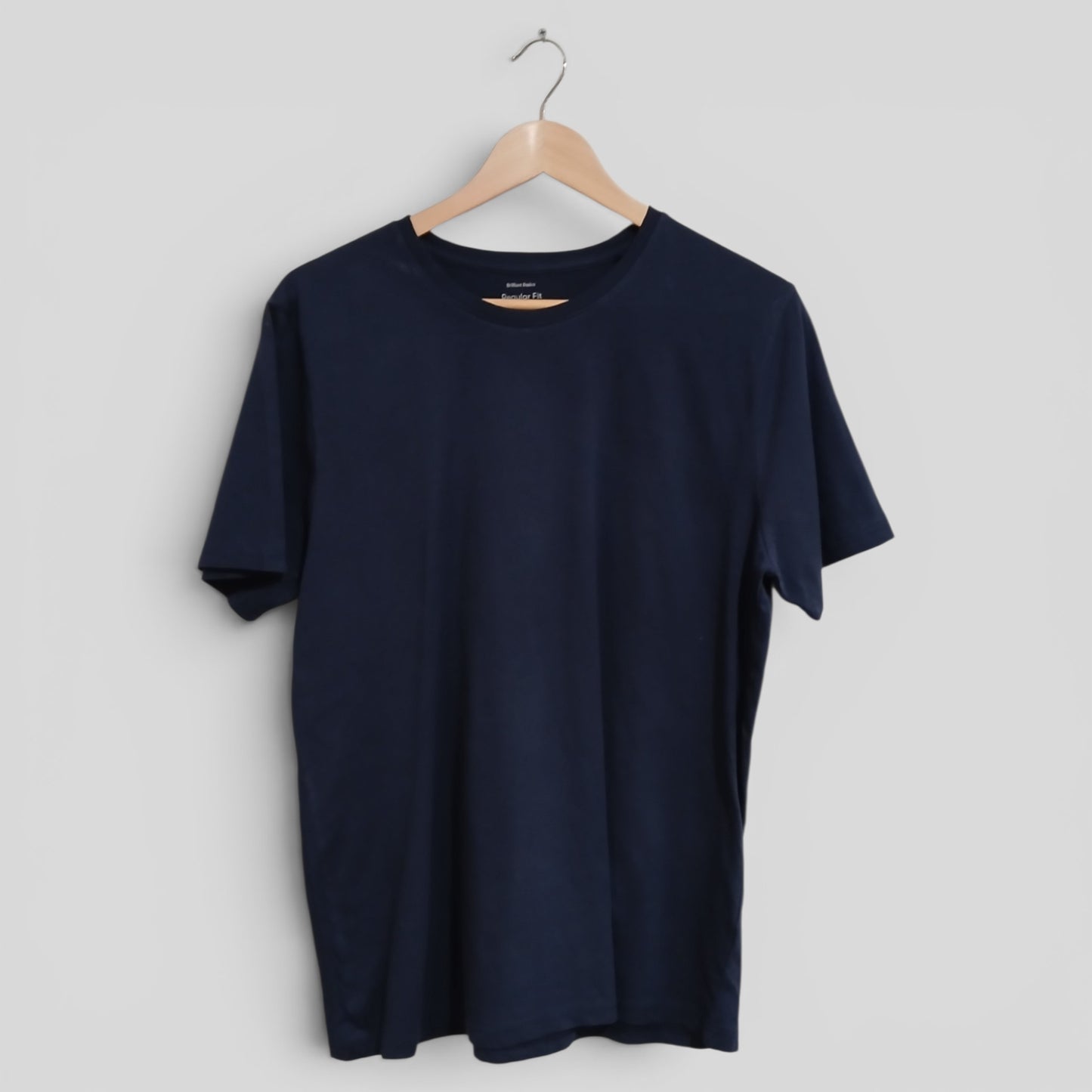 (L) Brilliant Basics | Navy Tee
