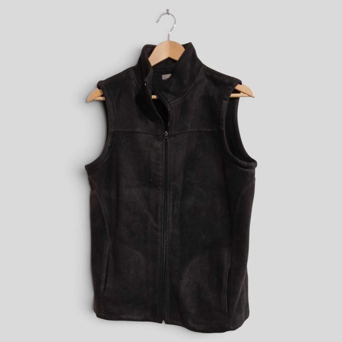 (M) Katies | Black Vest