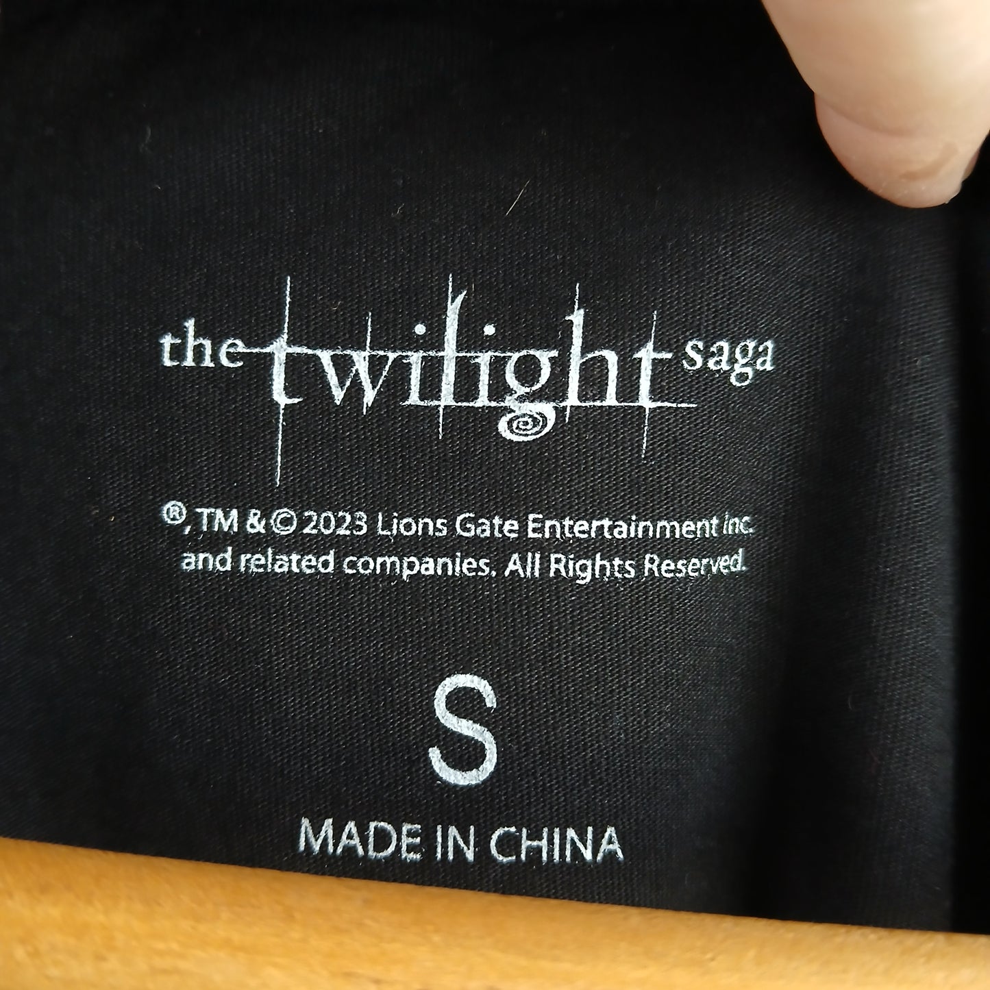 (S) The Twilight Saga Black Tee