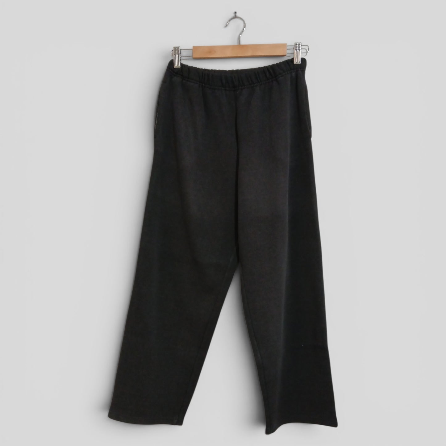 (8) Match It | Black Trackpants