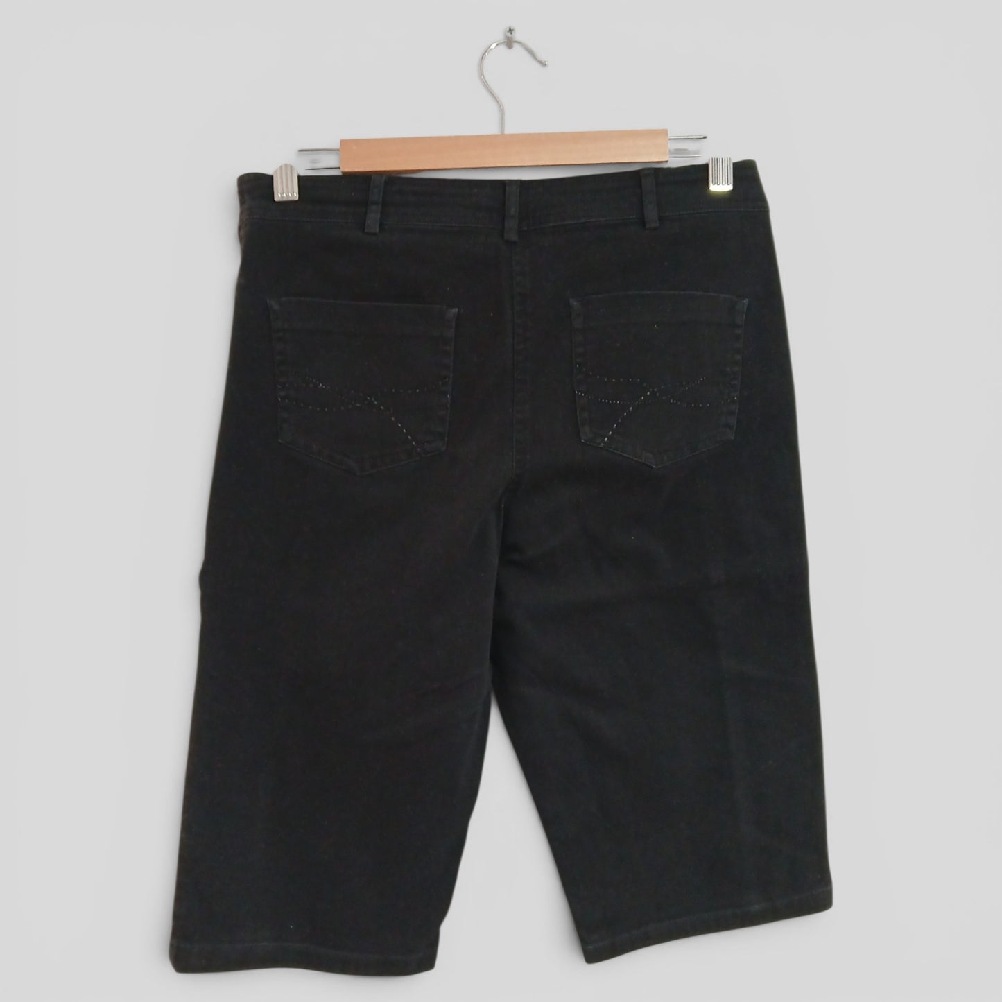 (8) Rockmans | Black Shorts