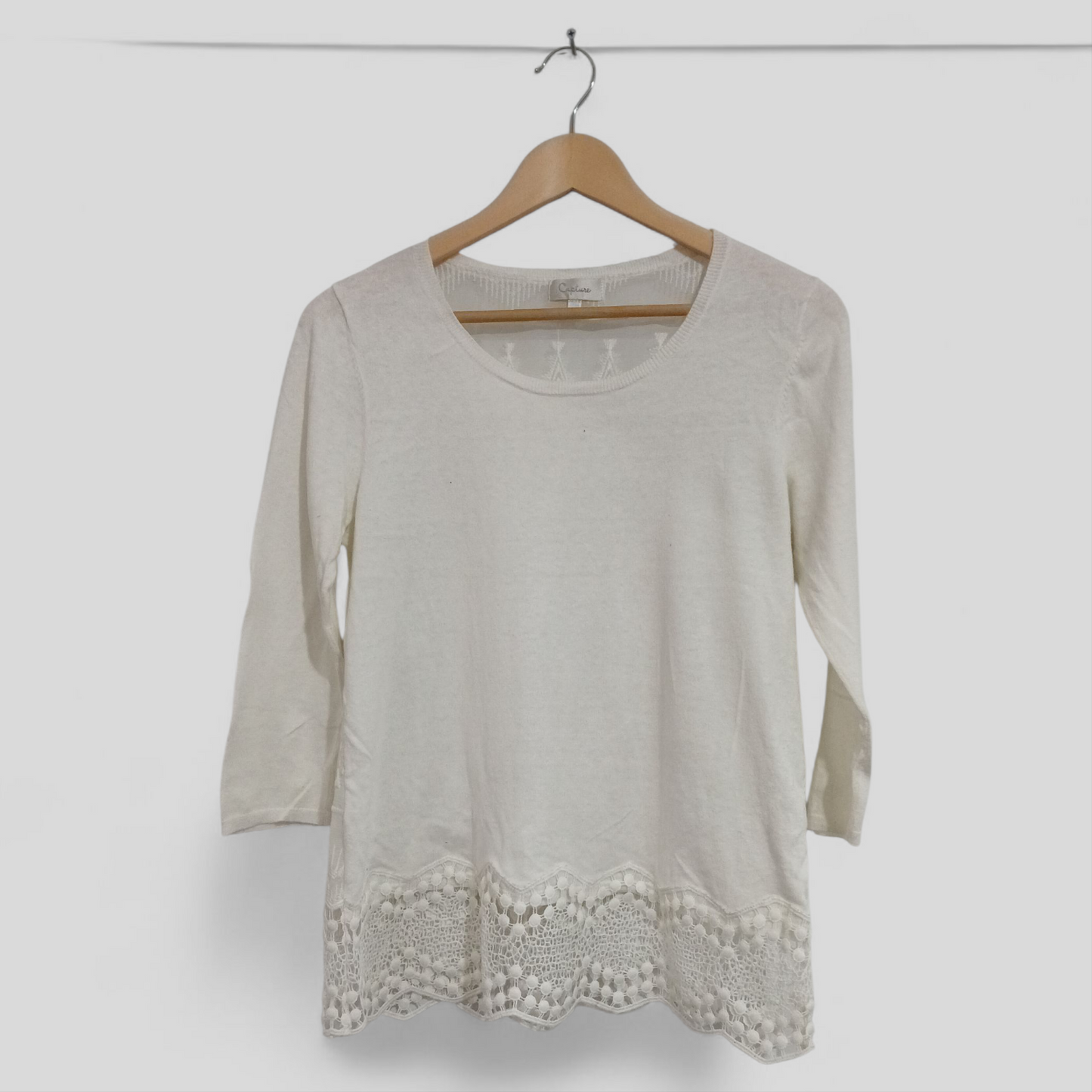 (S) Capture | White Blouse