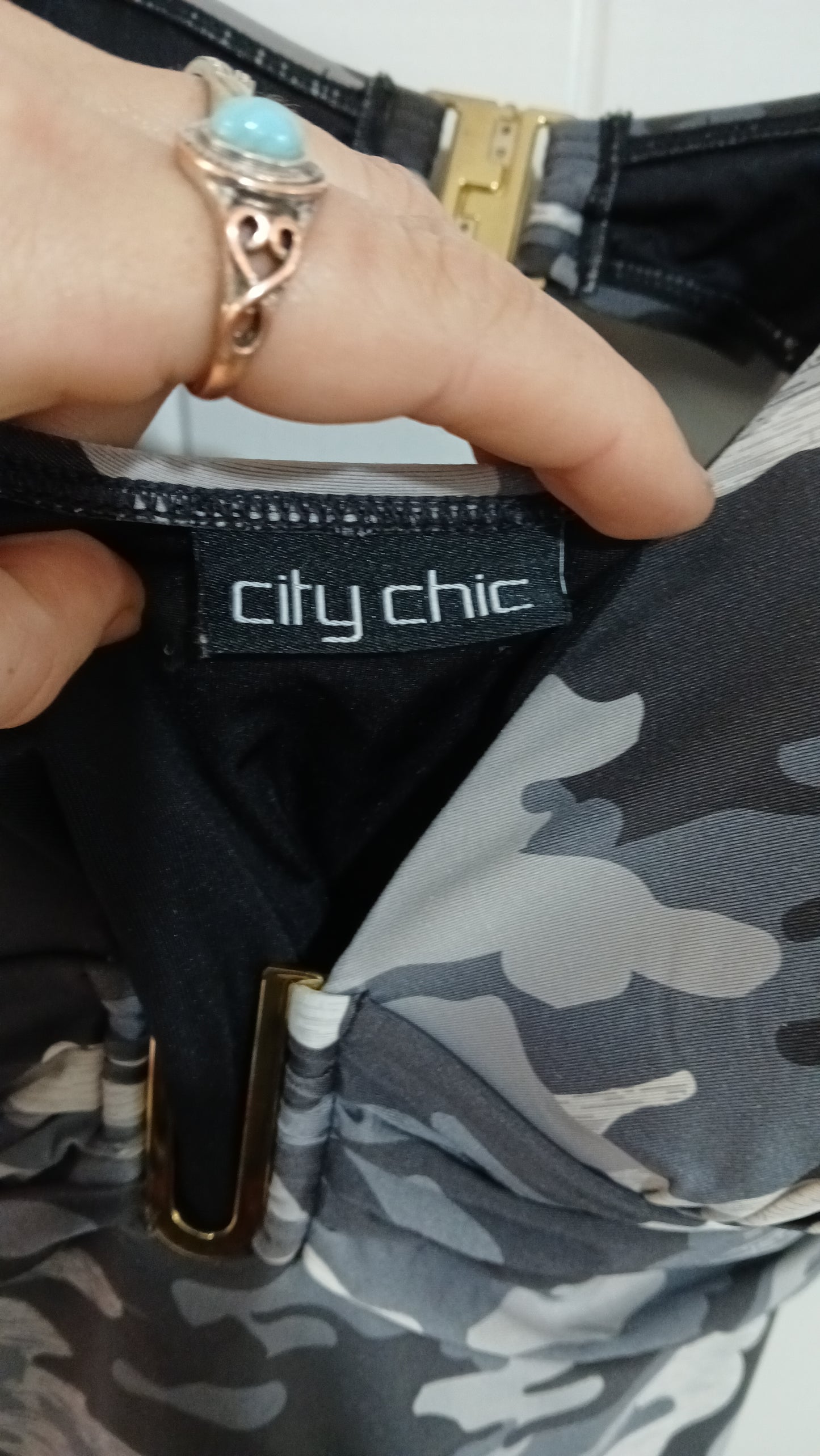(M+/18) City Chic | Swimmers