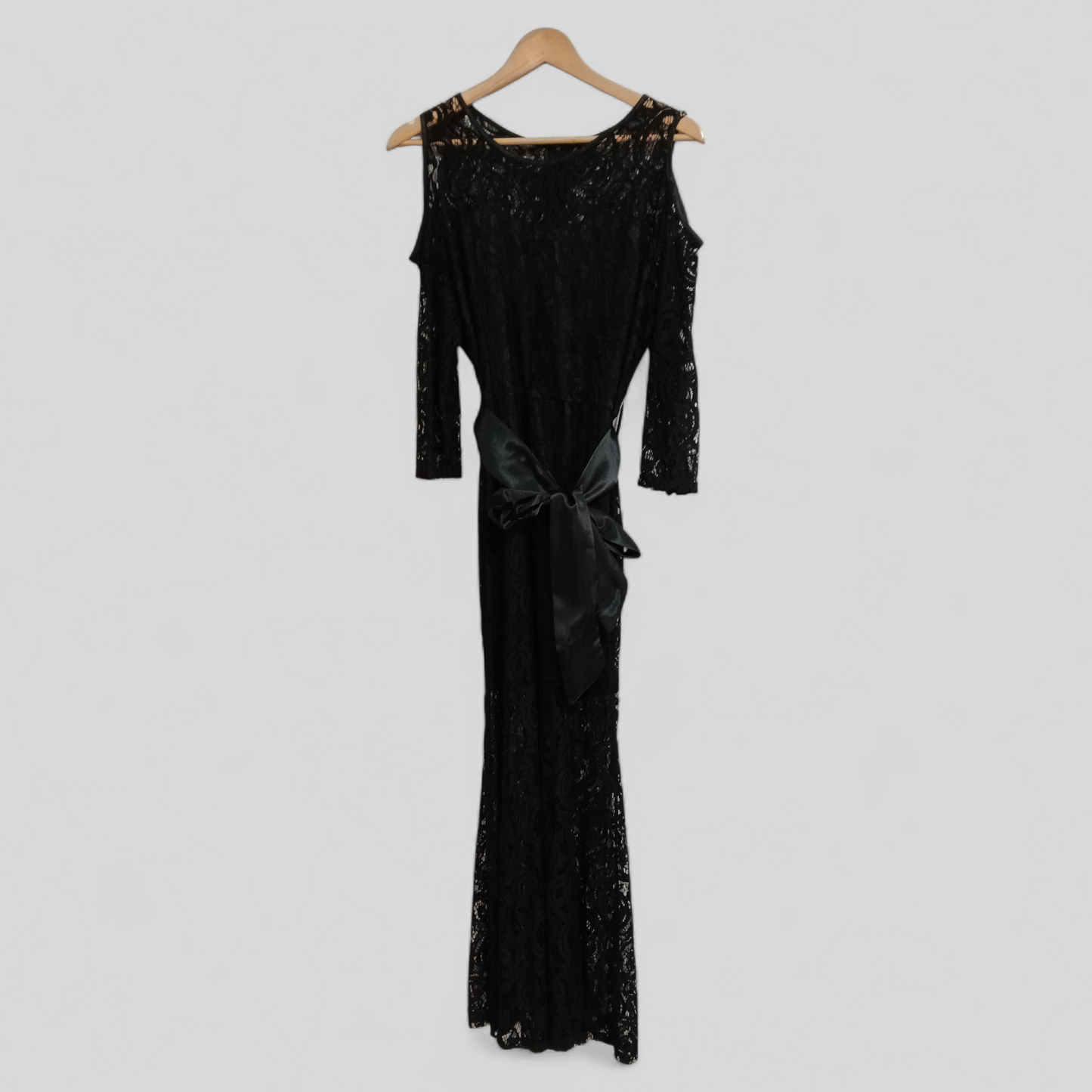 (XXL) Shein | Lace Cut Out dress