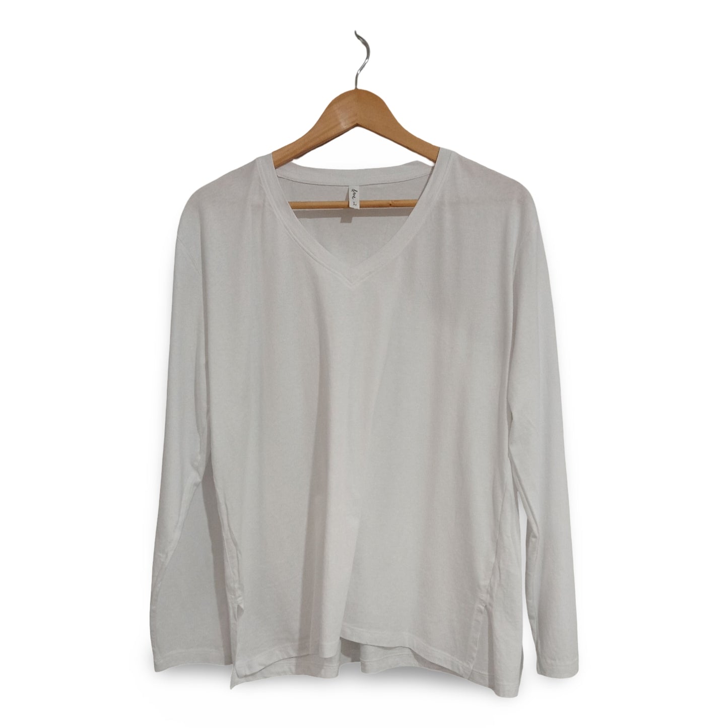 (L) &me | LS White Shirt