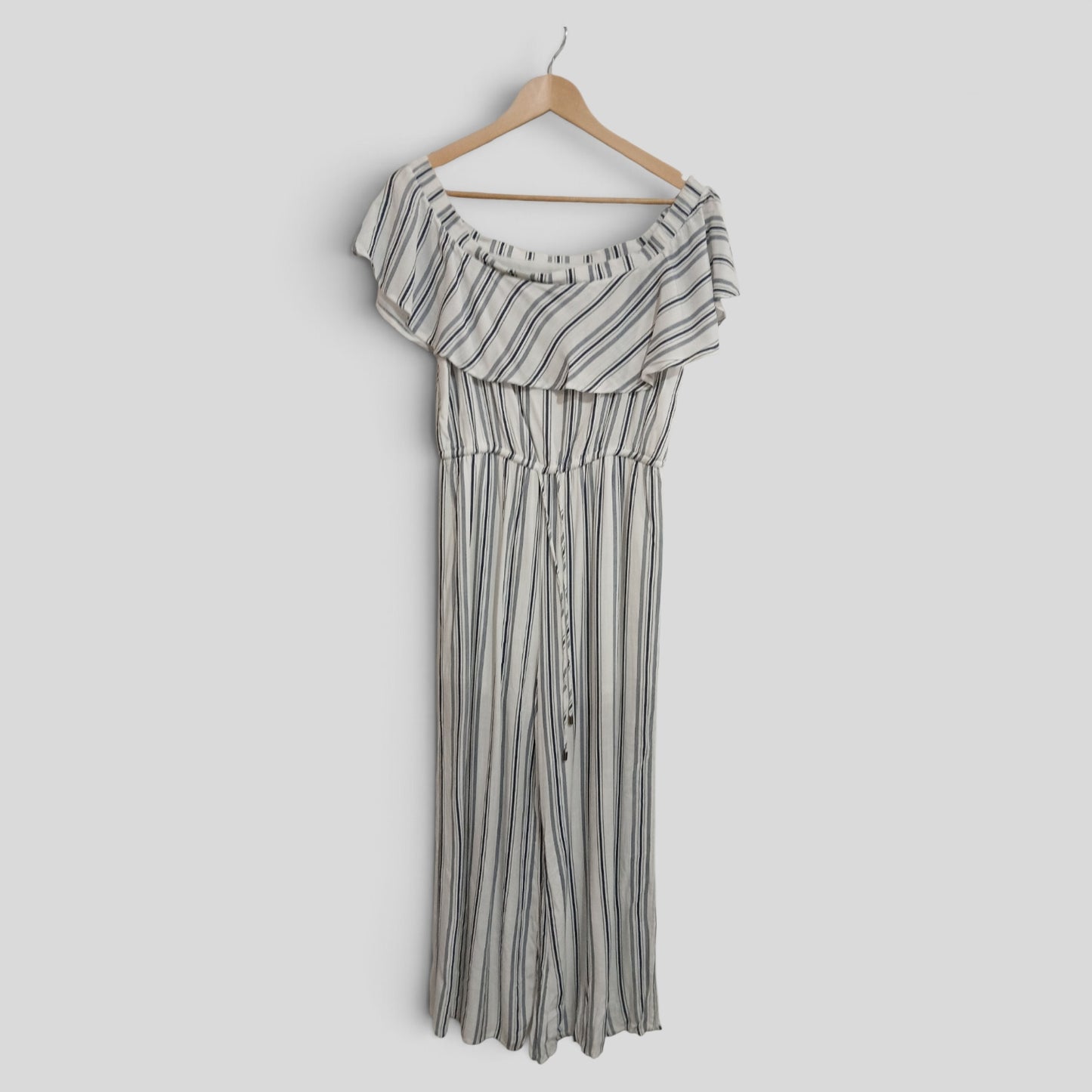 (12) Miss Valley | Striped Jumpsuit
