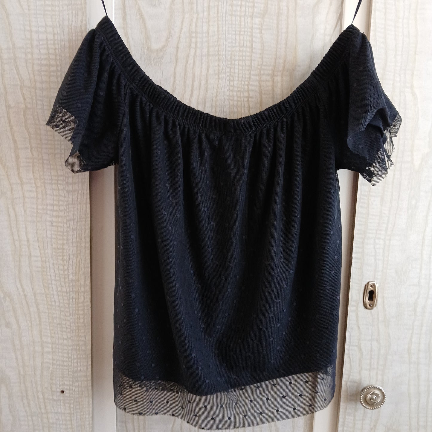 (XXS) black lace blouse