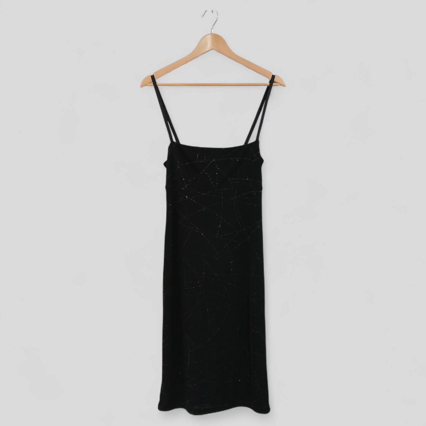 (10) Equipment | Dress