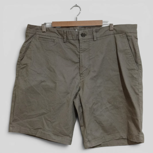 (40) Target | Shorts