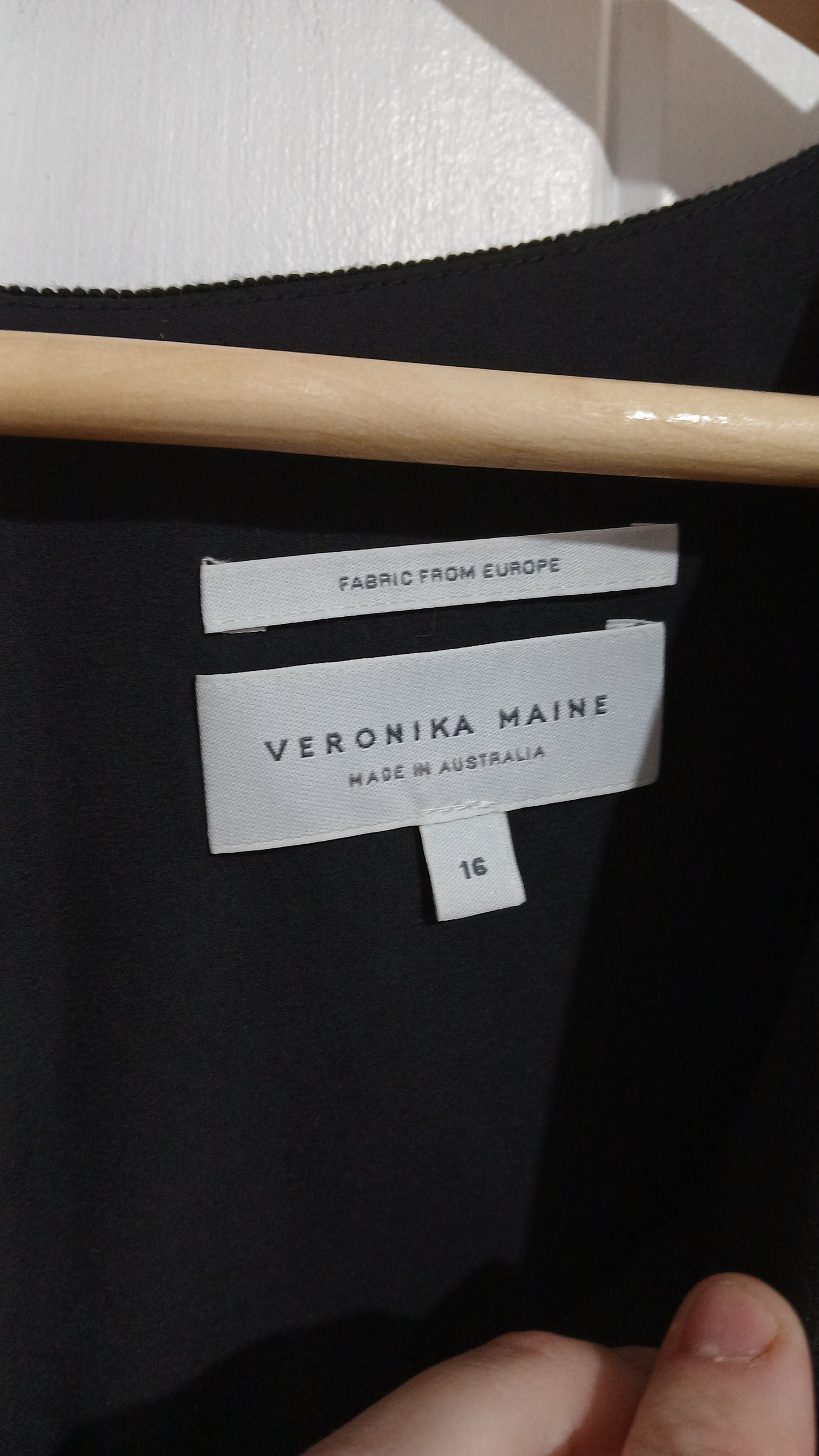 (16) Veronika Maine | Dress