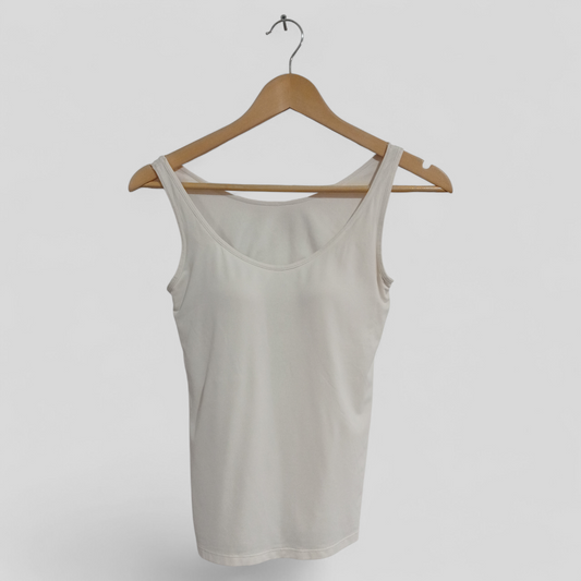 (M) AIRism | White Singlet w built in bra