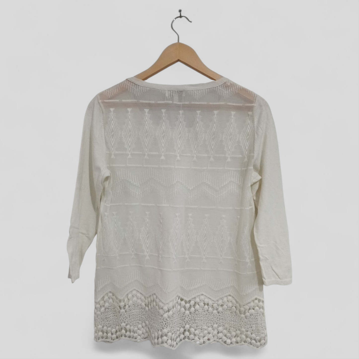 (S) Capture | White Blouse