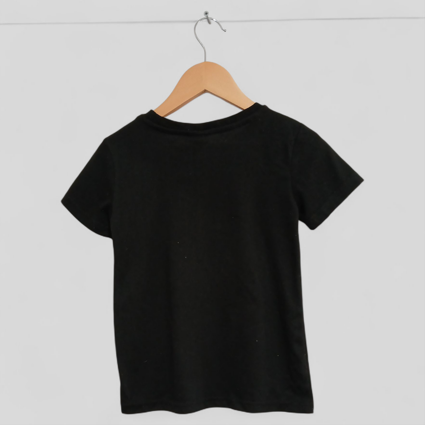 (6JNR) Joy | Black Christmas Tee
