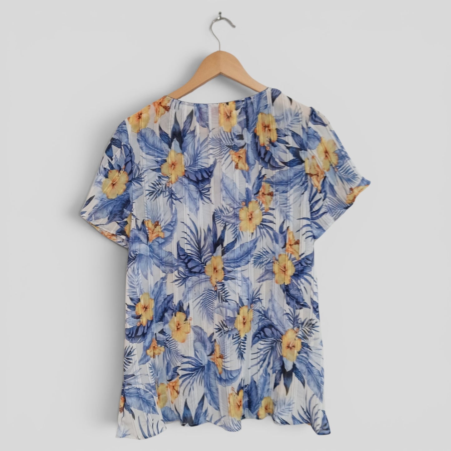 (16) Millers | Floral Blouse