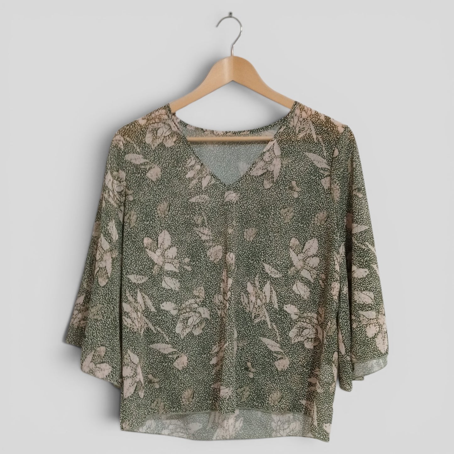 (L) Shein | Patterned Blouse