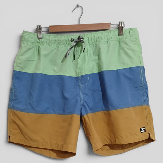 (XL) Billabong | Striped Shorts