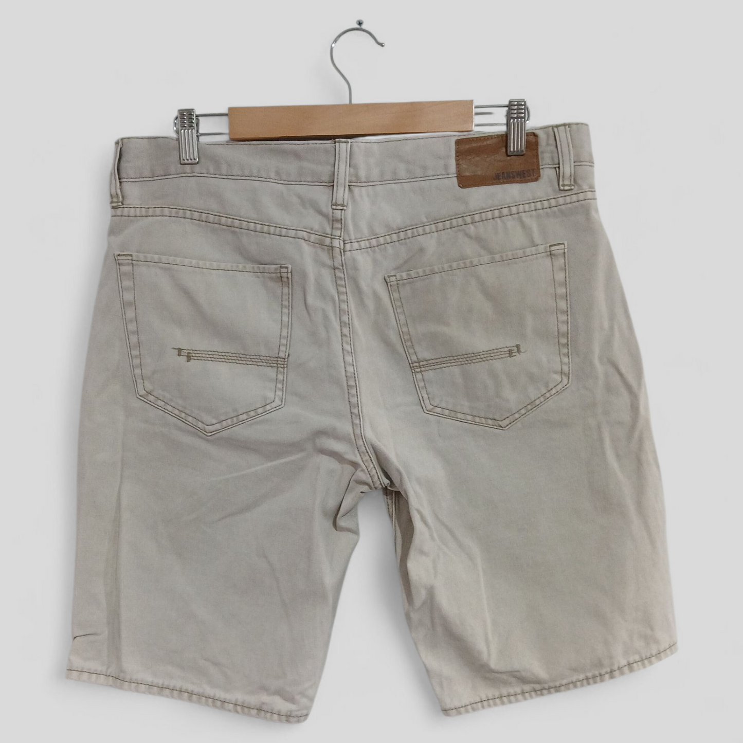 (34) Jeanswest | White Denim Shorts