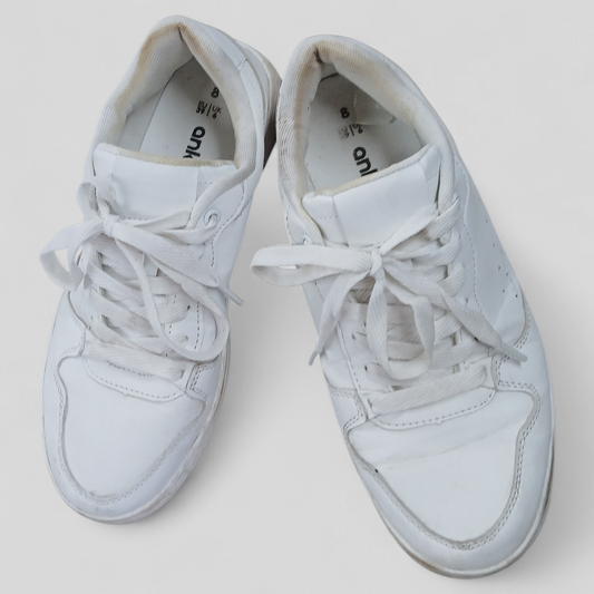 (8) Anko | White Shoes