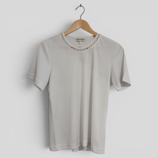 (S) Suzannegrae | Offwhite Dec Collar Tee