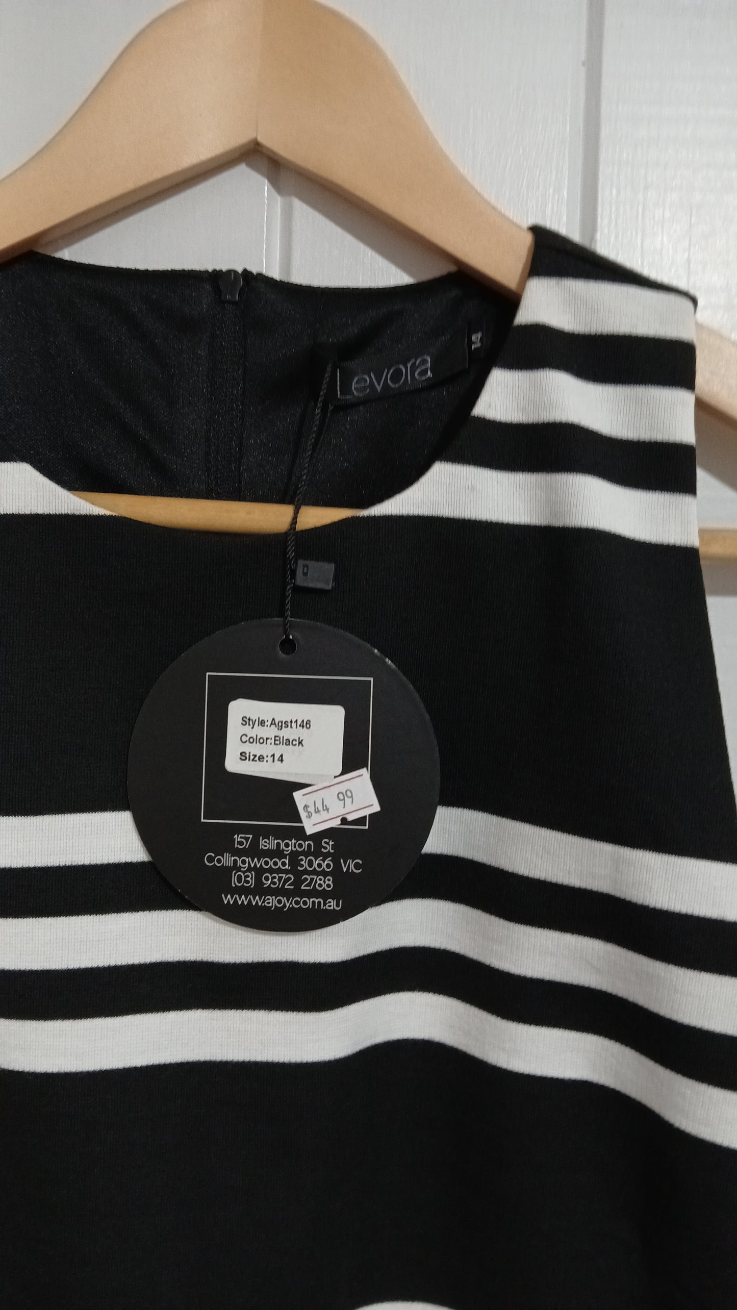 (14) Levora | Striped BW Blouse | BNWT