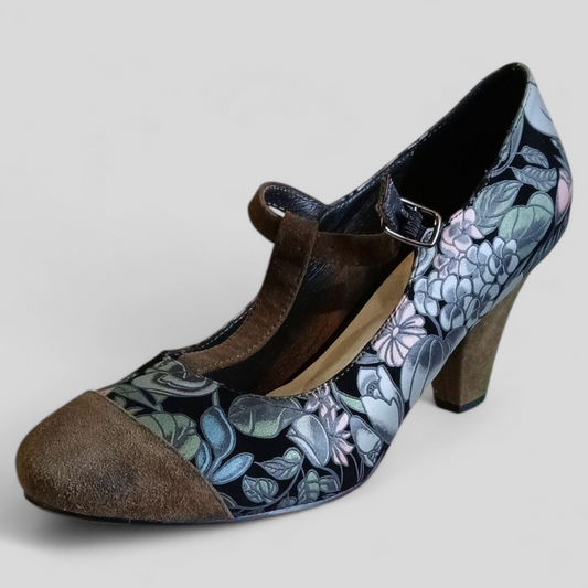 (41) Katie N Me | Floral Heels