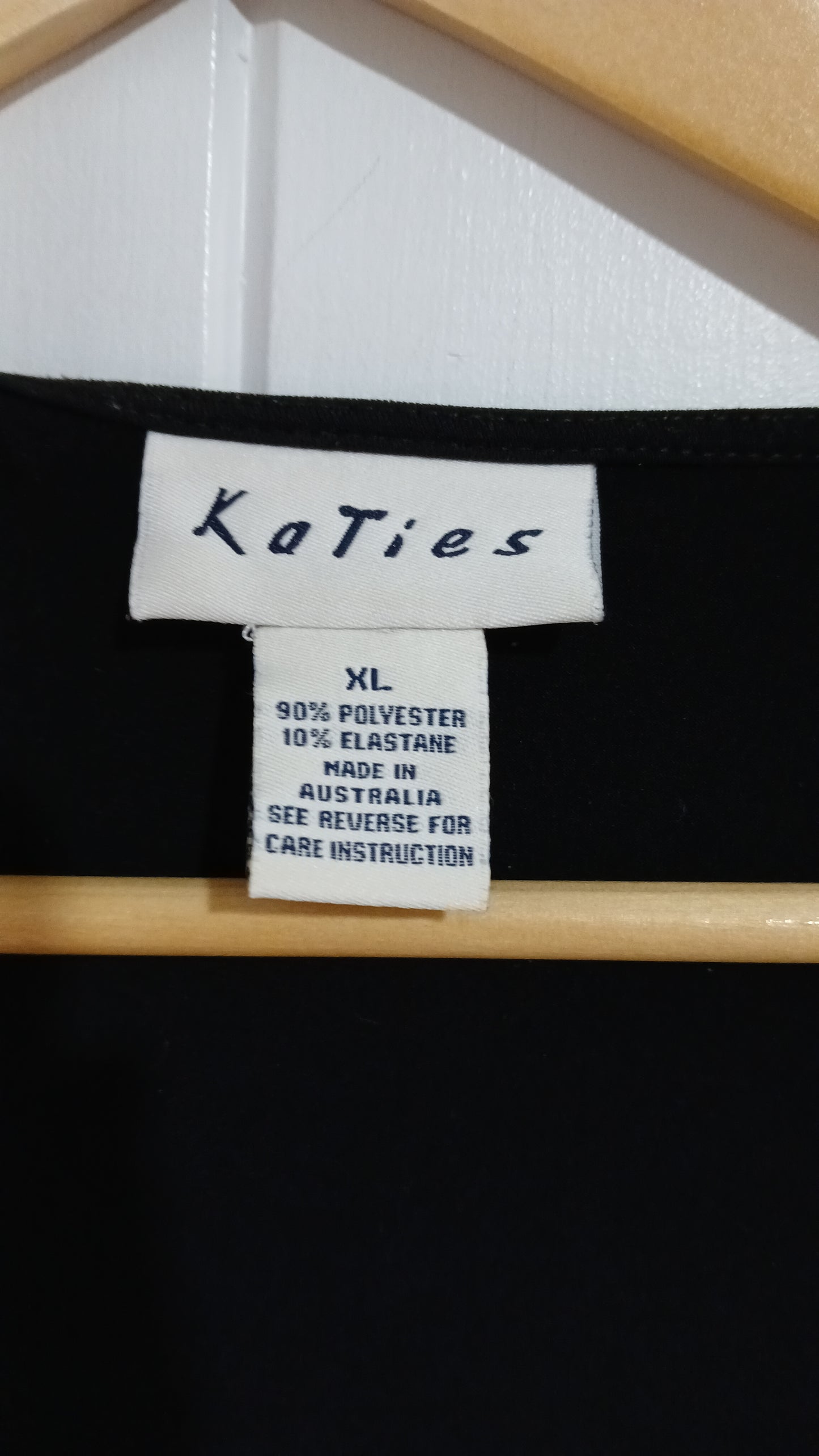 (XL) Katies | Black V Neck Blouse