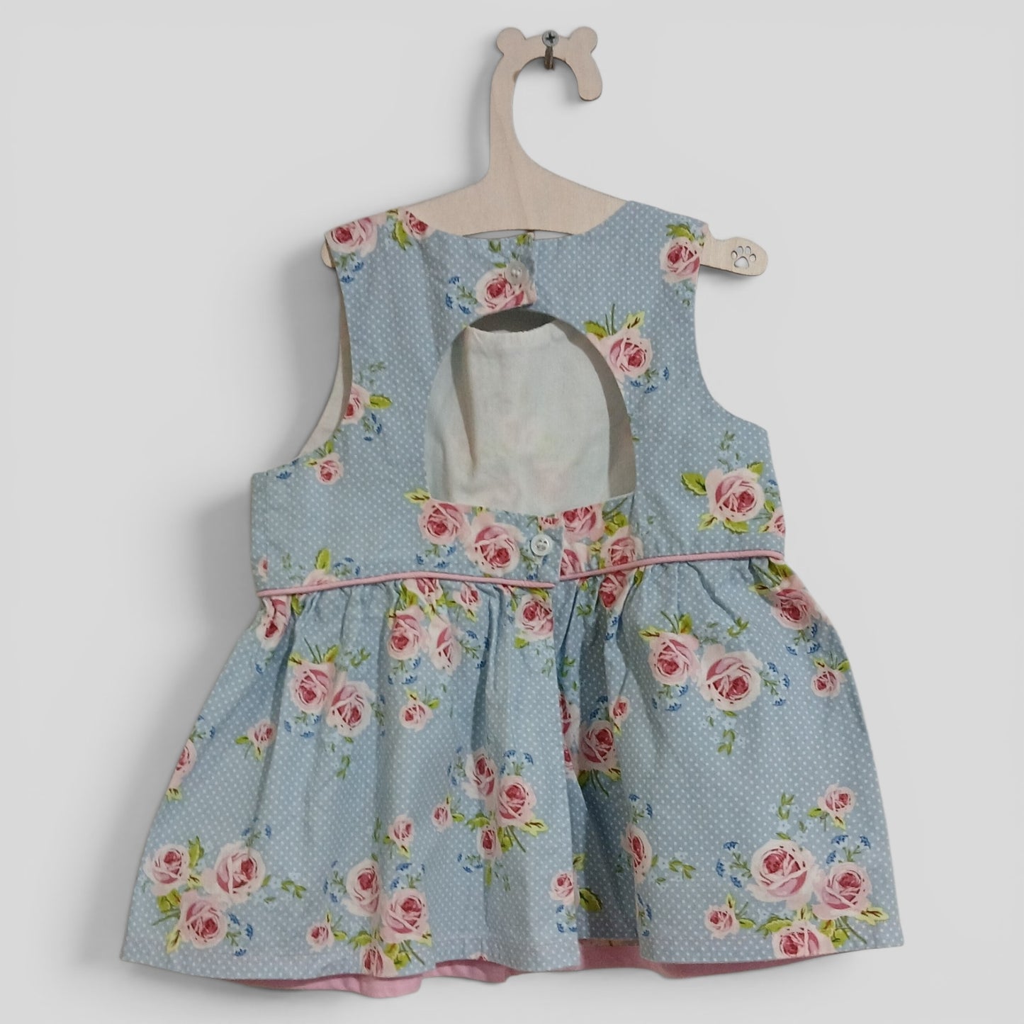 (3JNR) Rooster & Wombat | Dress