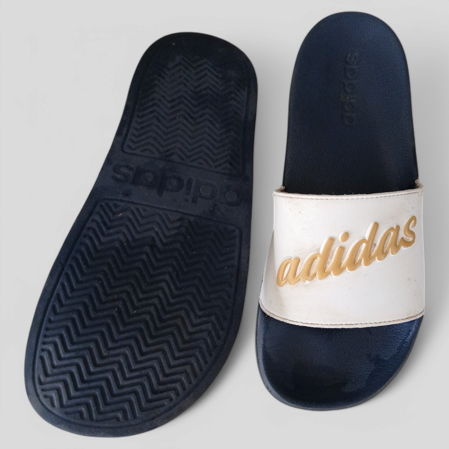 (40.5) Adidas Slides