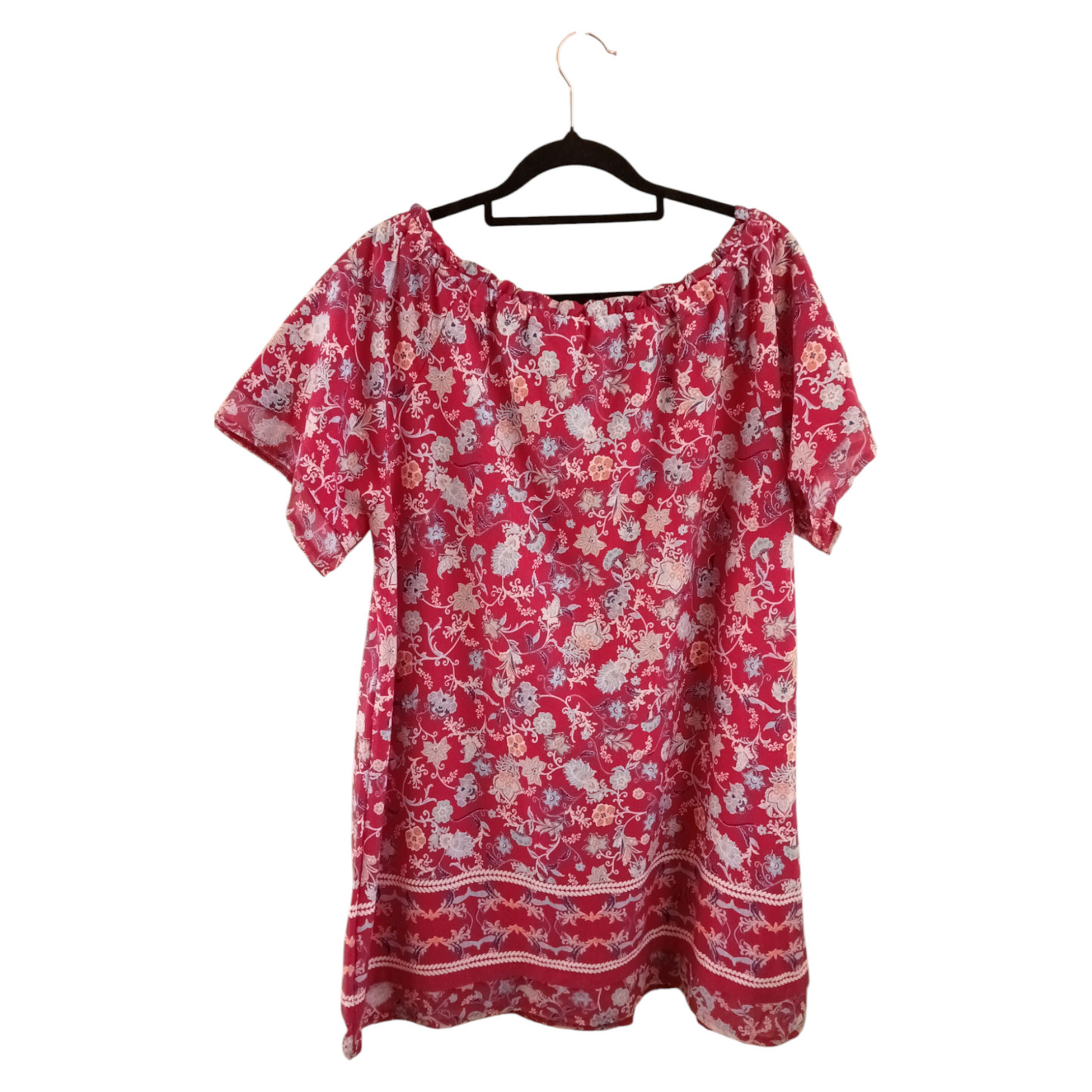 (16) Millers Red Floral Patterened Blouse