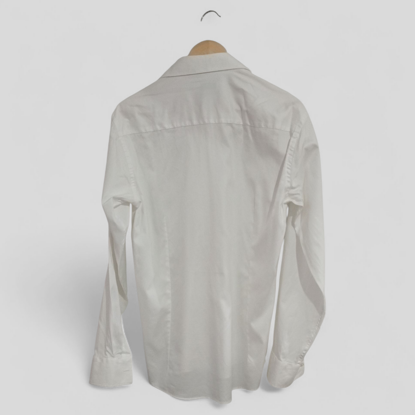 (41) Calvin Klein | White LS Shirt