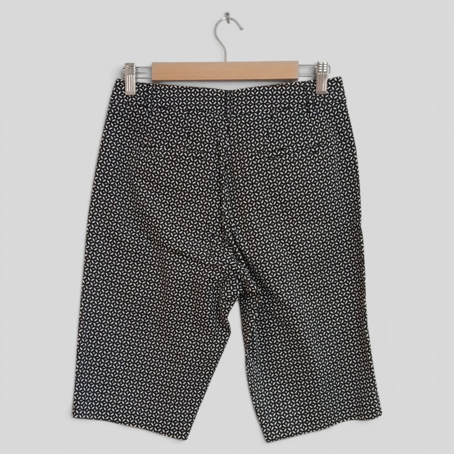 (8) W Lane | BW Patterned Shorts