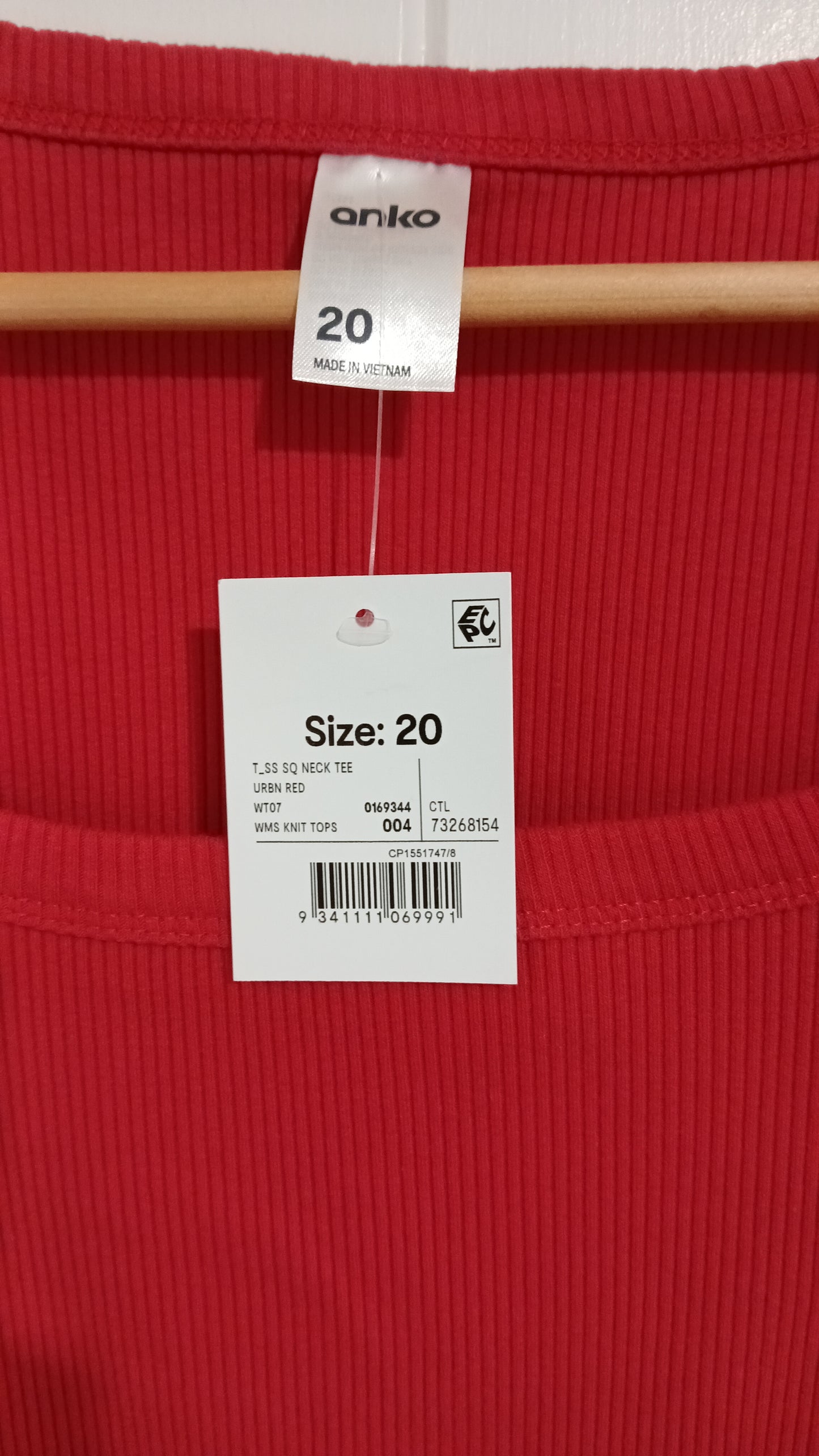 (20) BNWT | Anko | Square Neck Red Tee