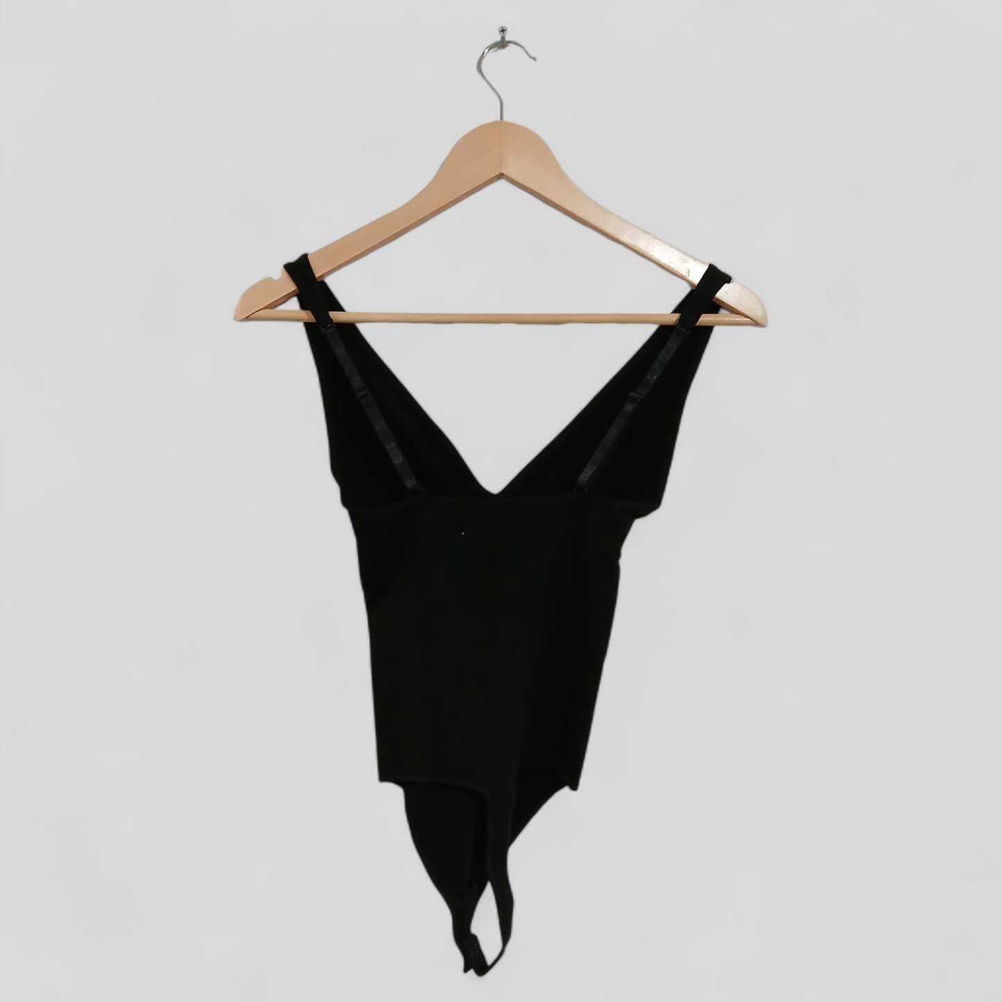 (14) Anko | Seamfree Plunge G-String Bodysuit