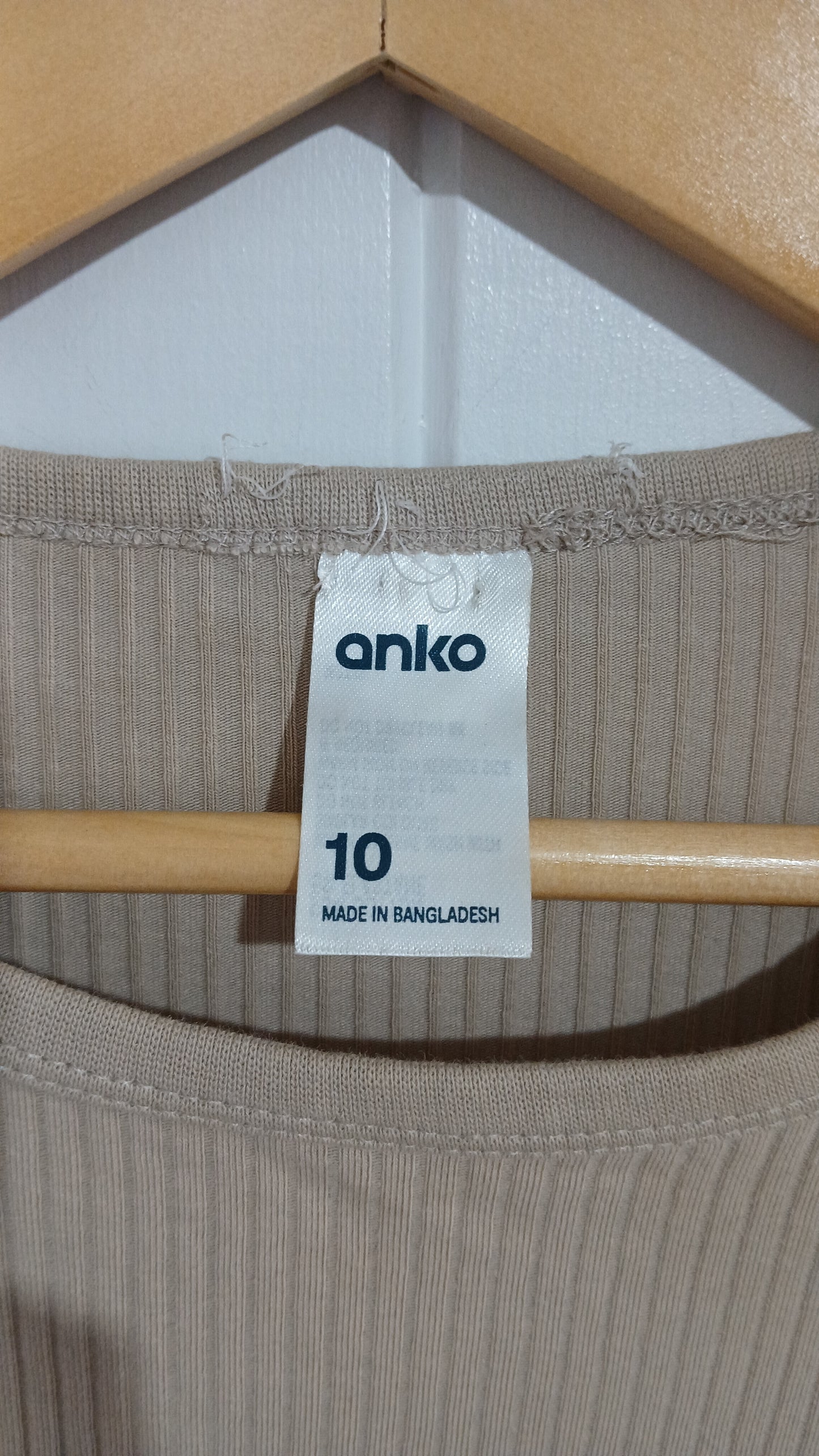 (10) Anko | Ribbed Tee Beige