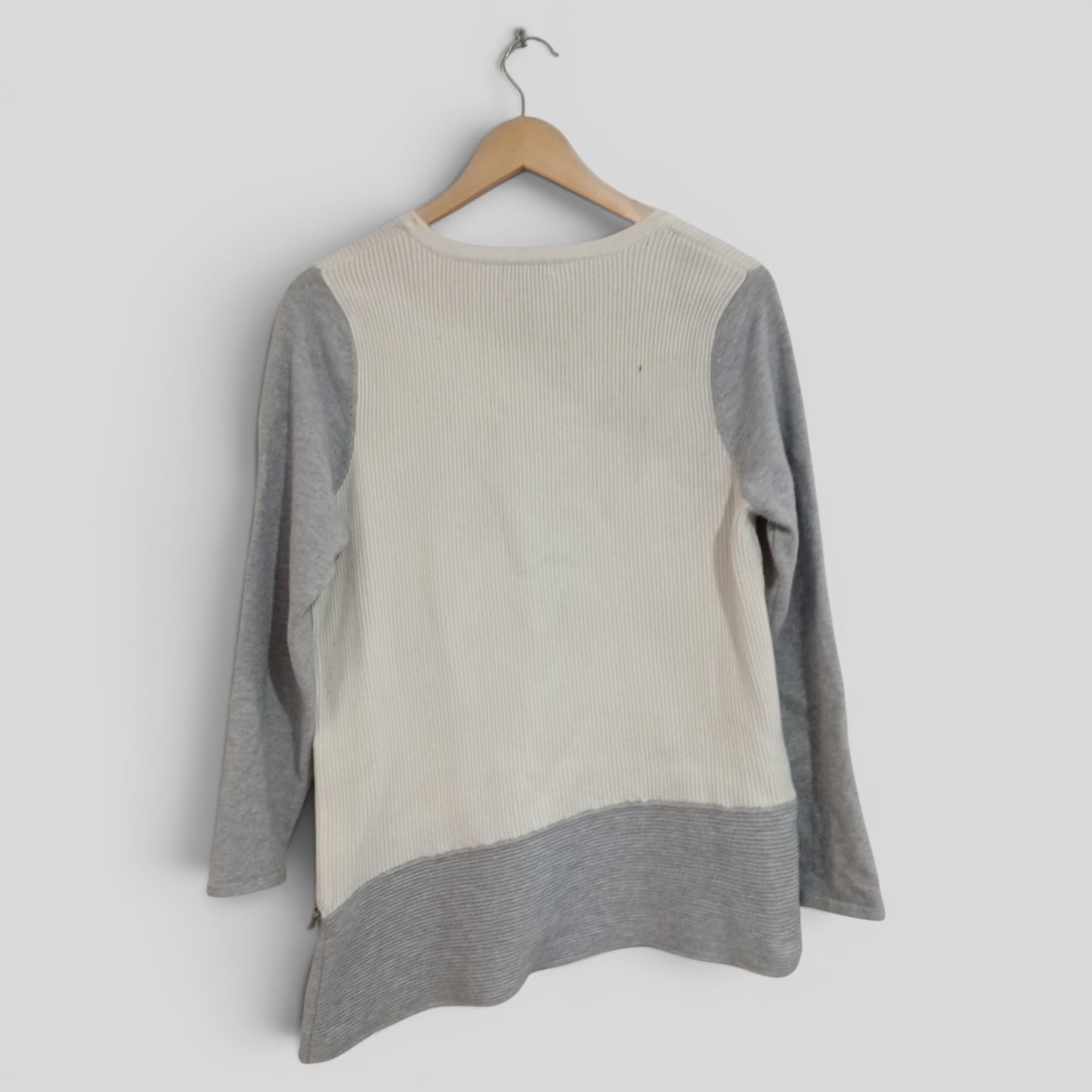 (L) Rockmans | Grey/White Sweater
