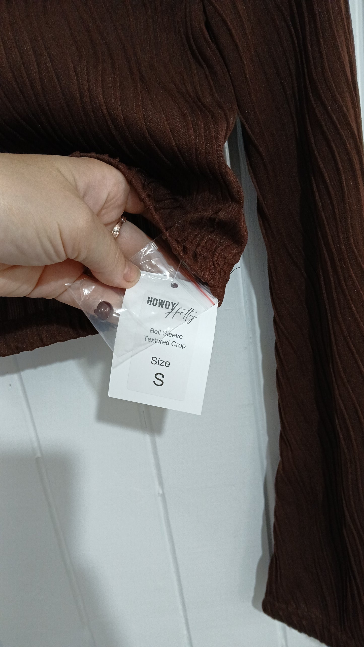 (S) BNWT | Howdy Hetty | Bell Sleeved Textured Crop