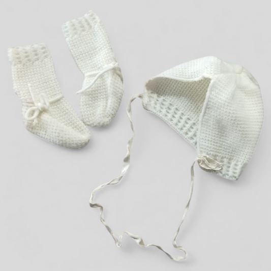 Baby Bonnet & Socks