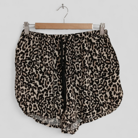 (10) Nunui | Animal Print Shorts