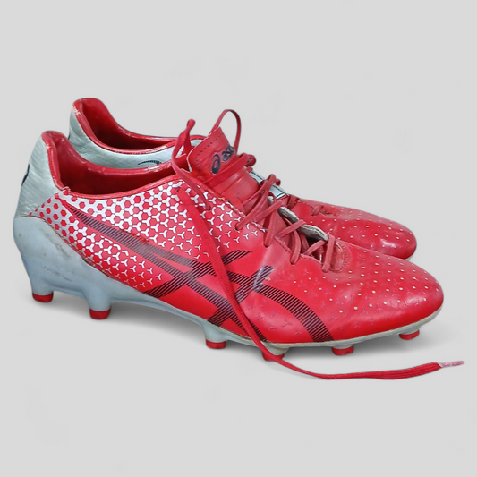 (10) Asics | Footy Boots
