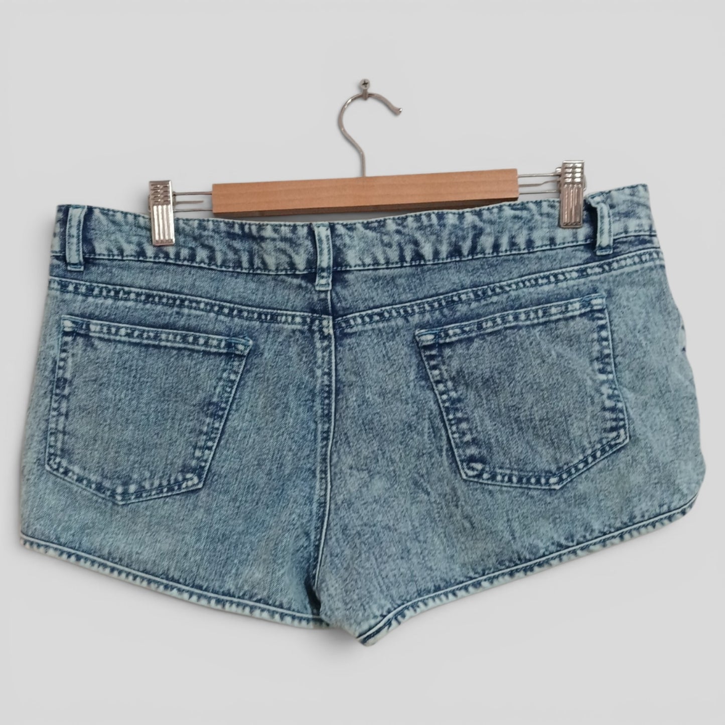 (16) GirlXpress | Shorts