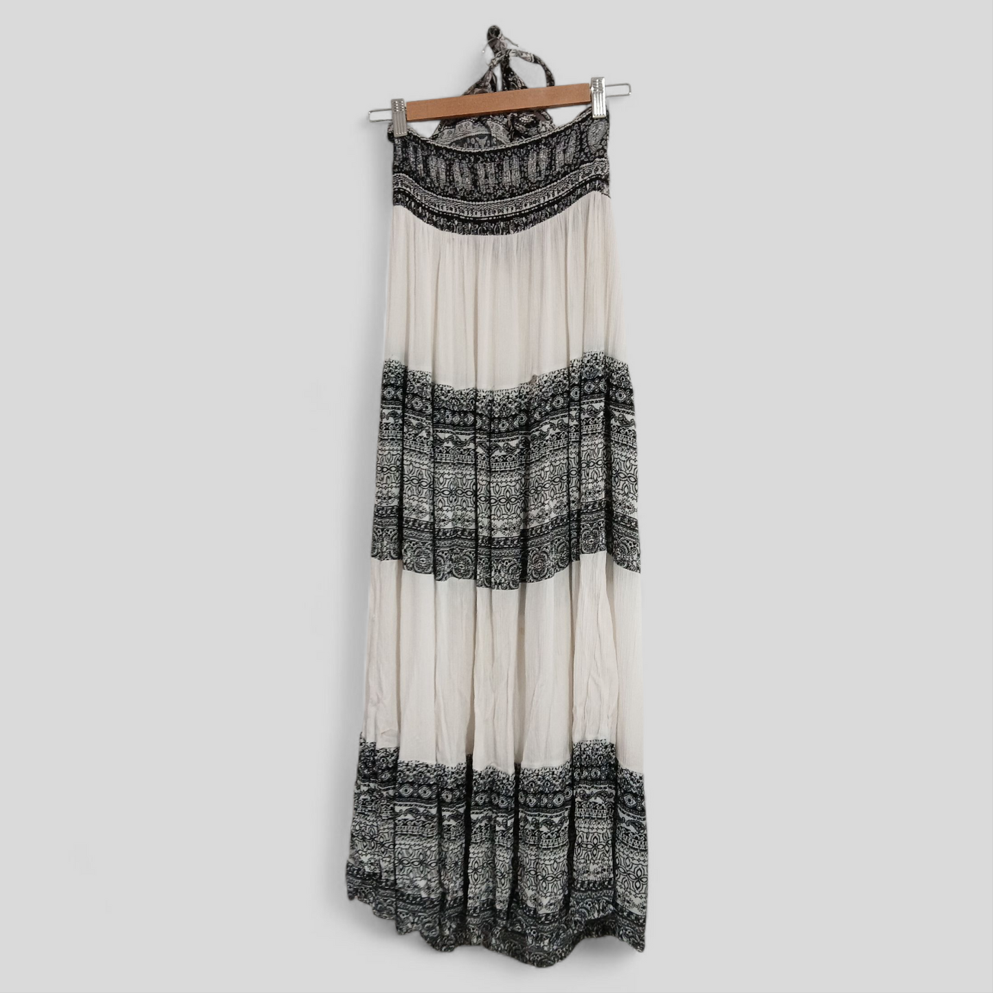 (S) BW Halterneck Maxi Dress