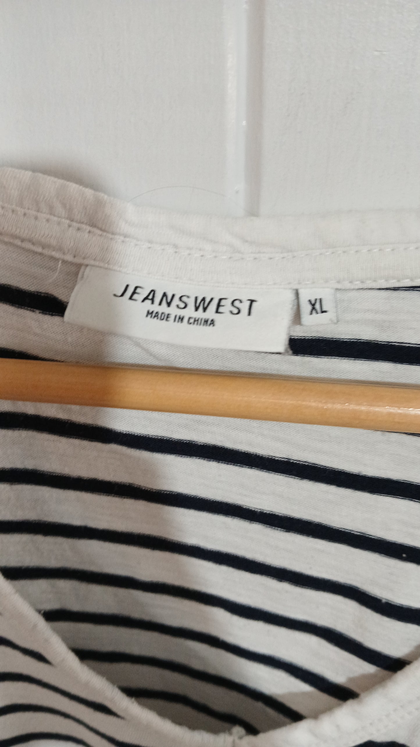(XL) Jeanswest | Striped Tee